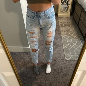 American eagle ripped jeans